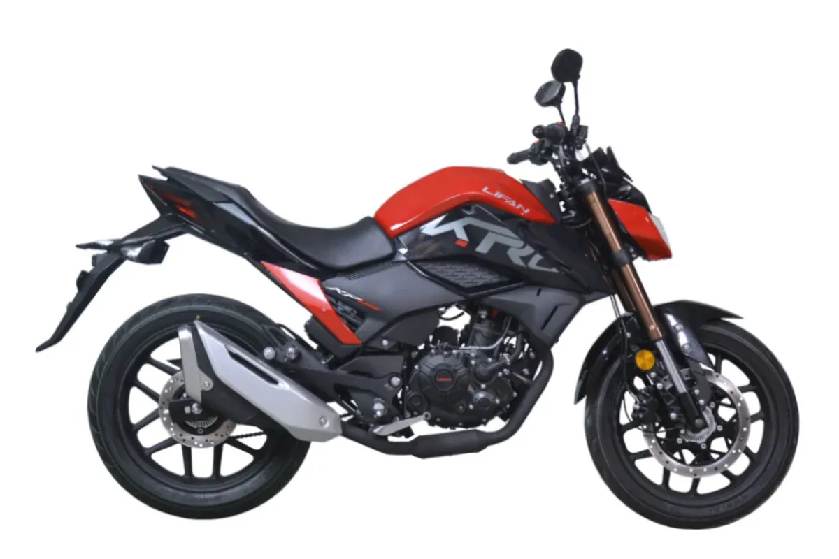 Lifan KP165 4V, front three quarter view, Red
