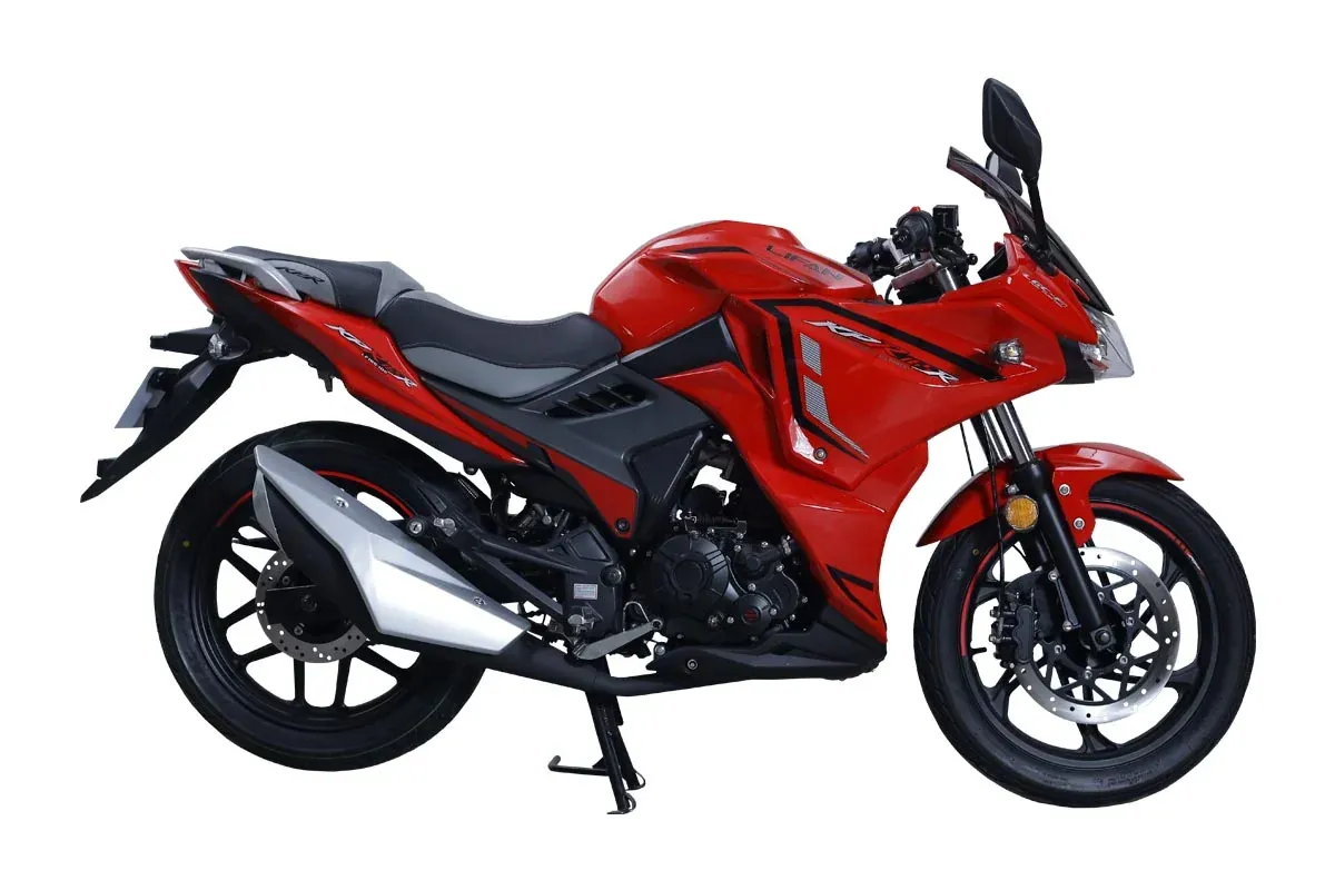 Lifan KPR 165R EFI, front three-quarter view