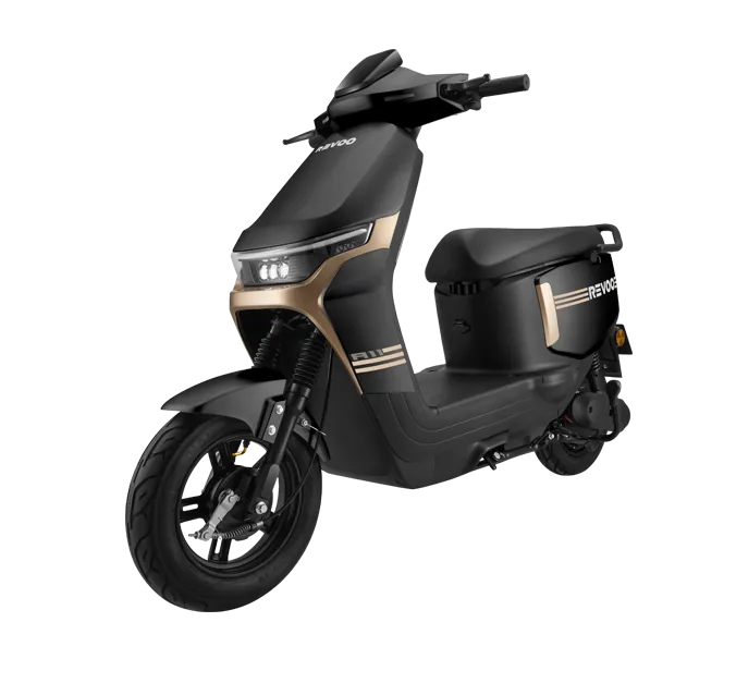 Revoo A11-EX, front three quarter view, Pearl White