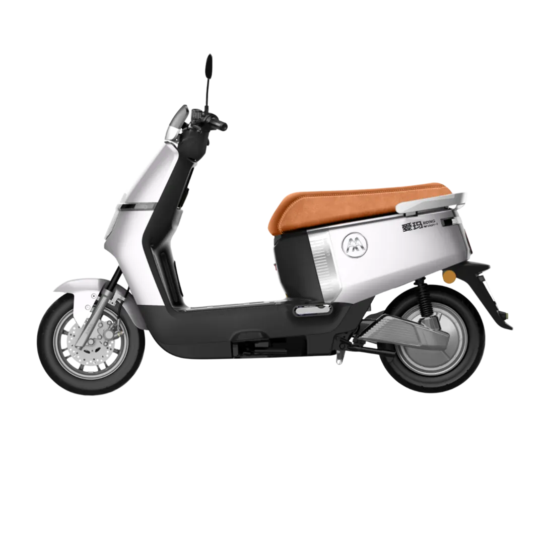 AIMA A511, front three quarter view, White