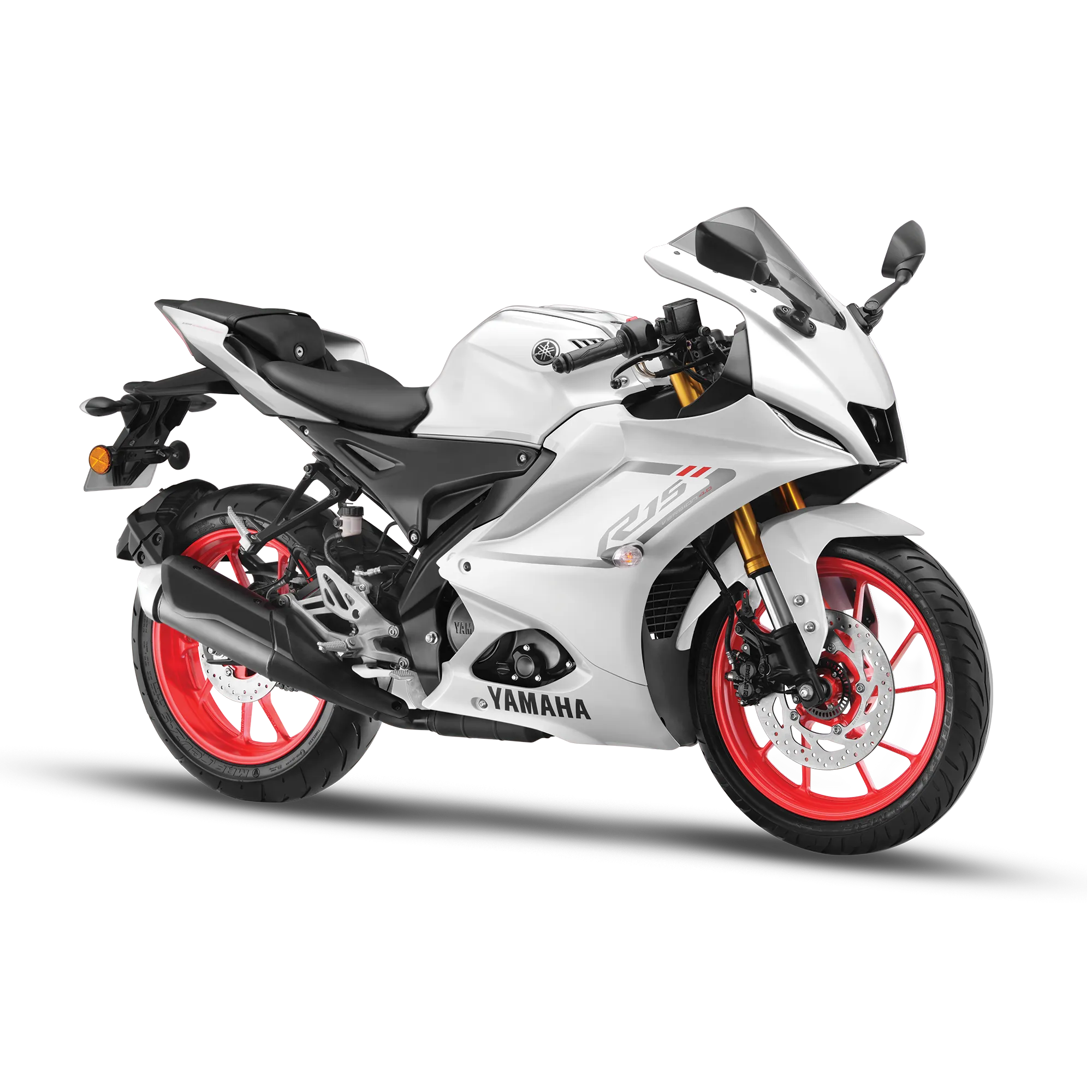 Yamaha R15 V4, front three quarter view, Intensity White