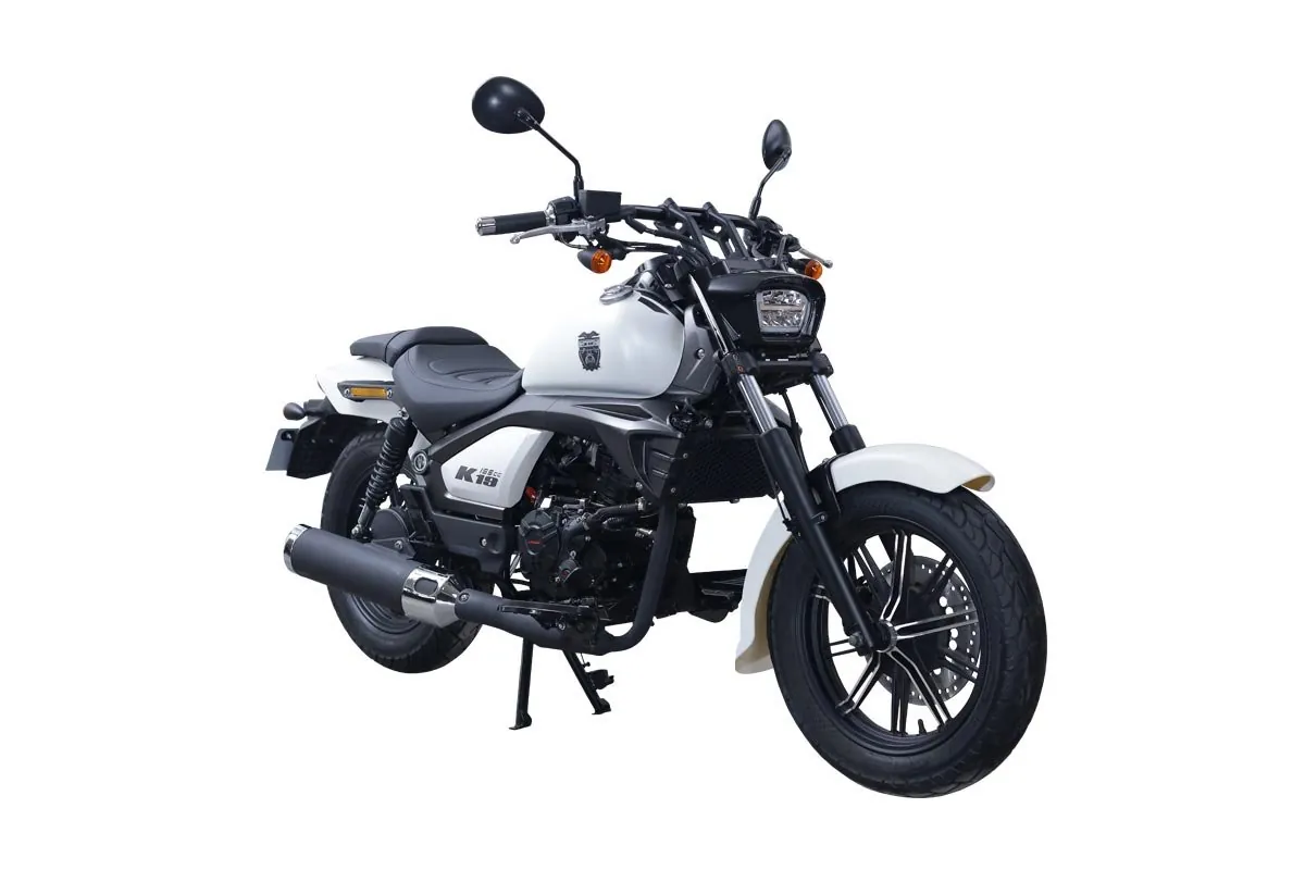 Lifan K19, front three quarter view, White